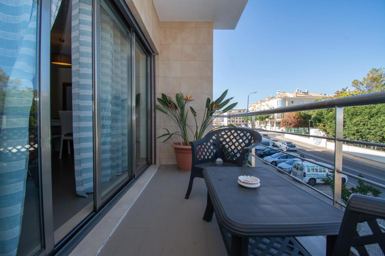Apartamento Mae Soberana Лоуле Екстериор снимка