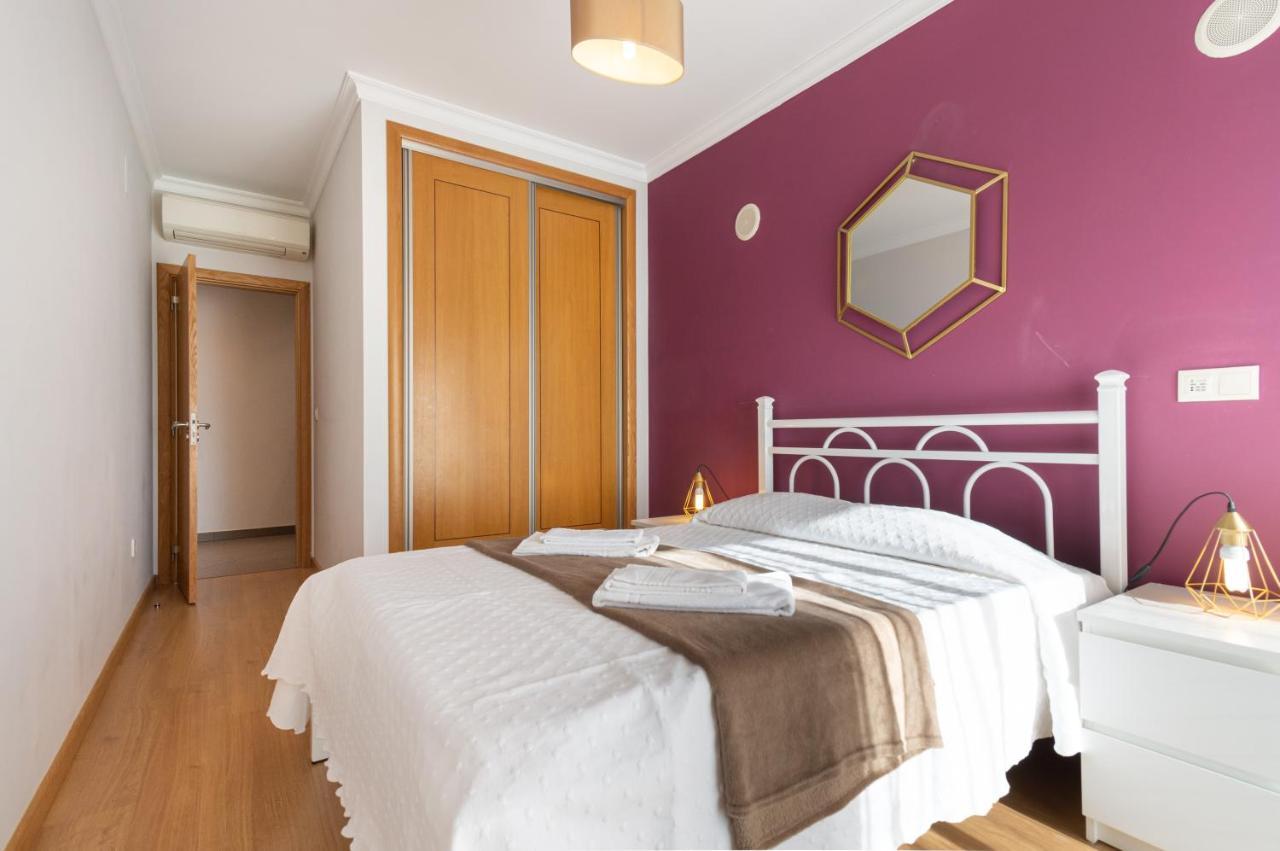 Apartamento Mae Soberana Лоуле Екстериор снимка