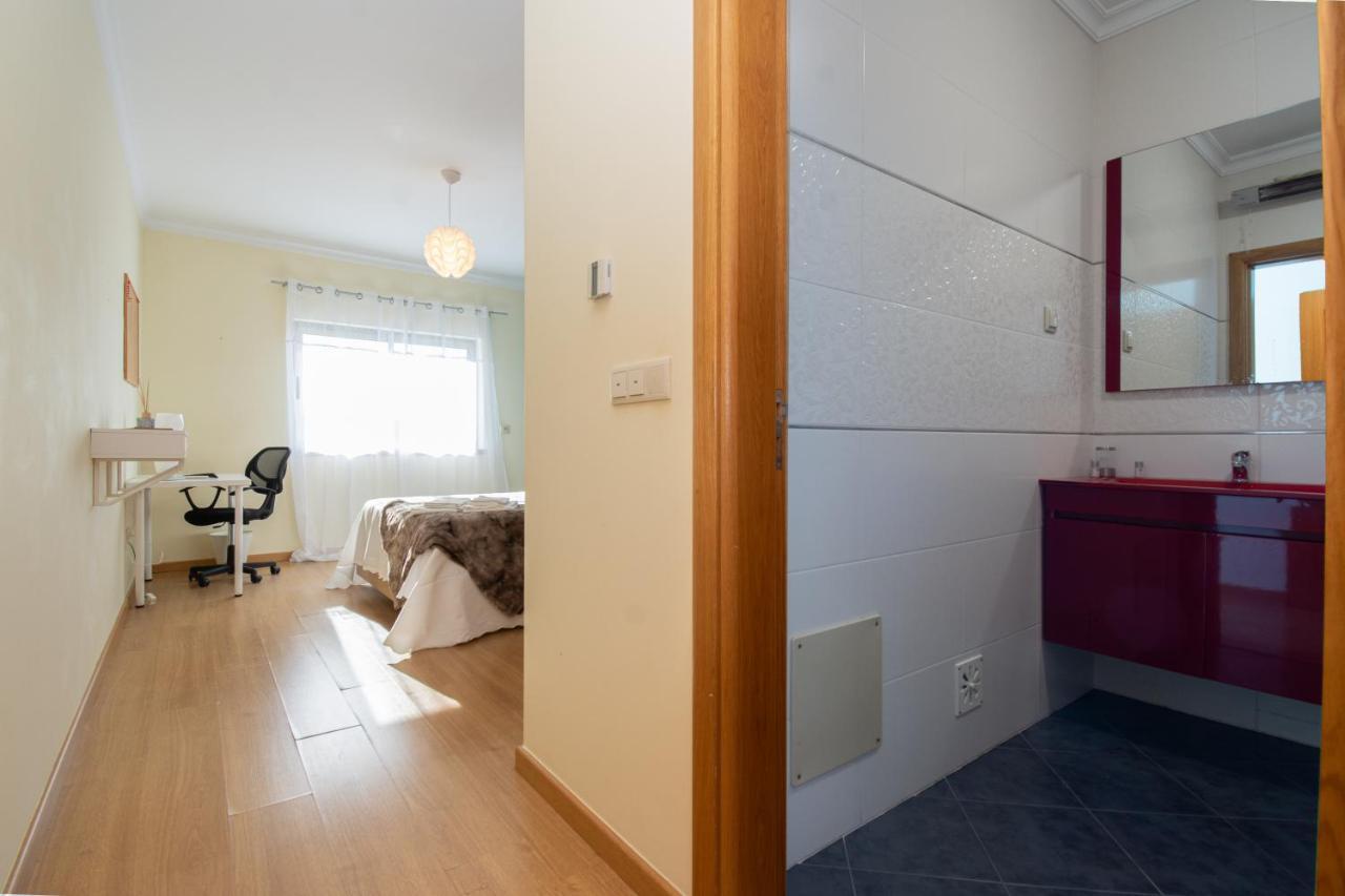Apartamento Mae Soberana Лоуле Екстериор снимка